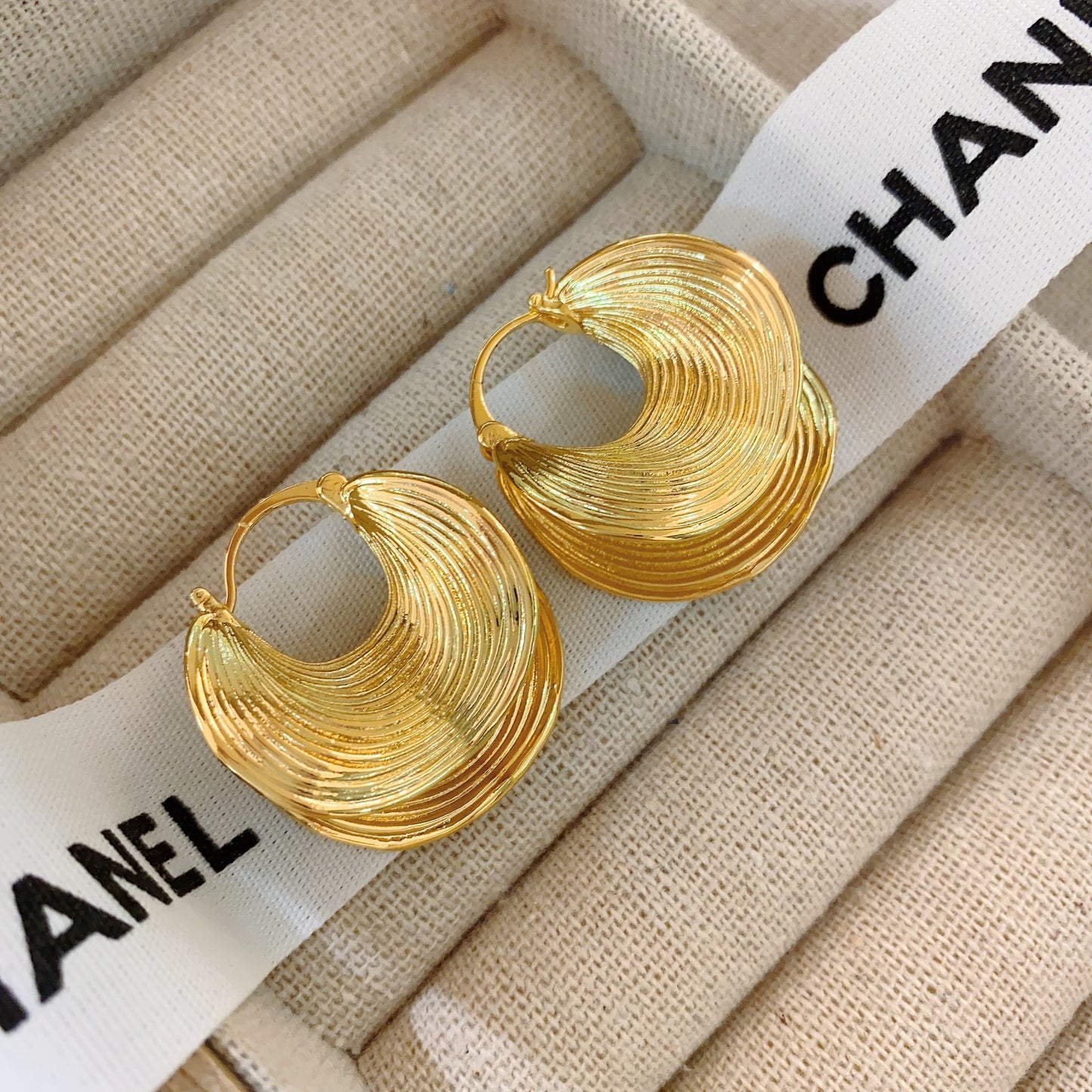 Shot Western Style Fashion Retro Exaggerated Brass Gold-plated Earrings