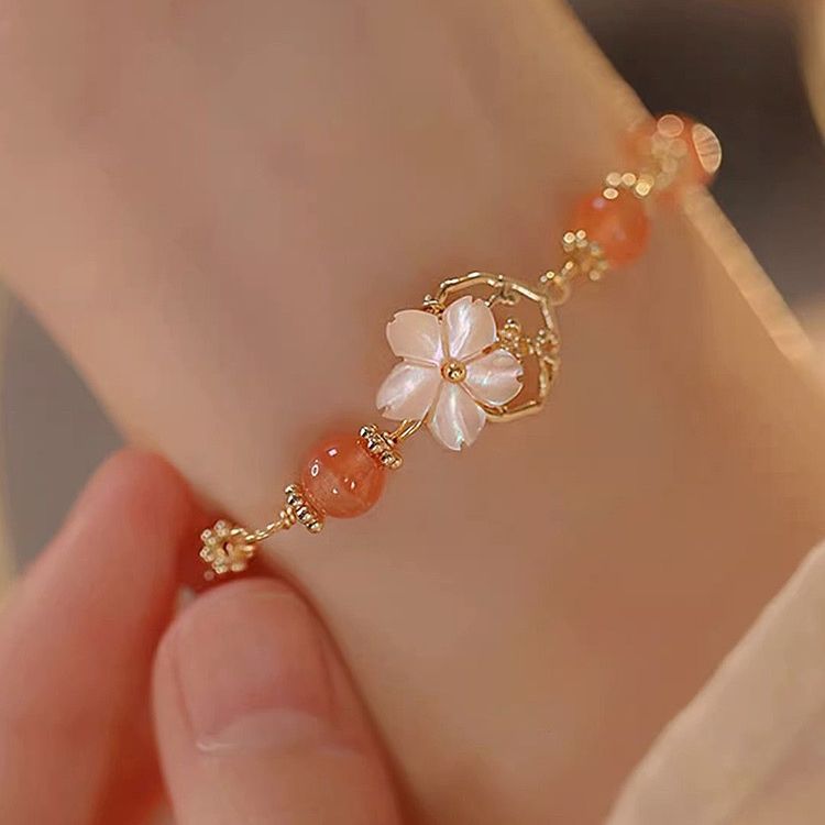 Damen-Armbänder mit Karneol-Design, Retro-Perlmutterfalter, kleine Blumen