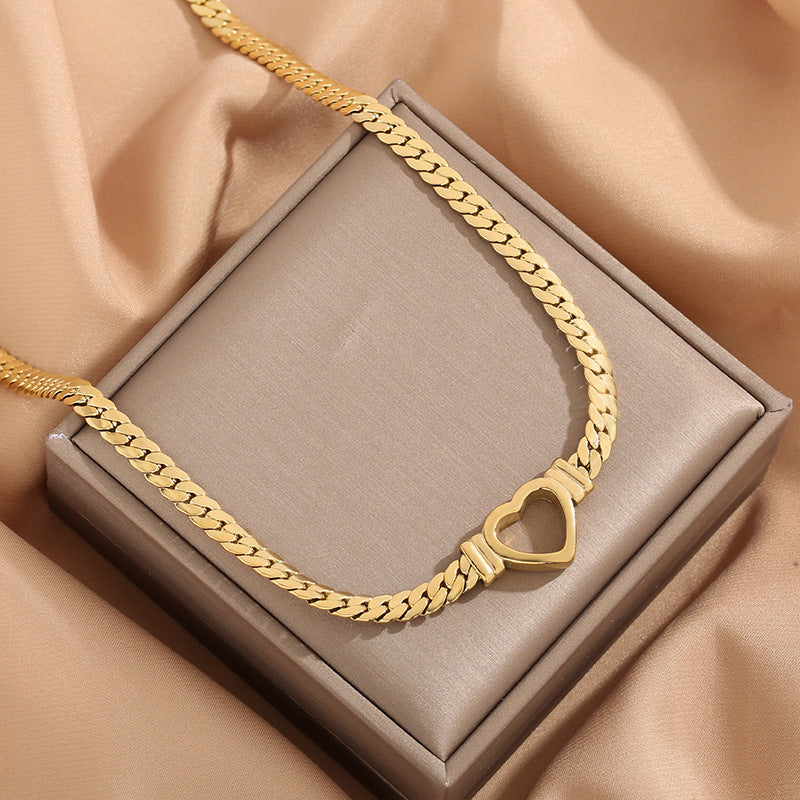 Wide Surface Design Titanium Steel Heart-shaped Jewelry Set