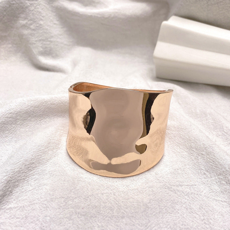 Women's Golden Wide-brimmed Glossy Electroplating Exaggerated Open-ended Bracelets
