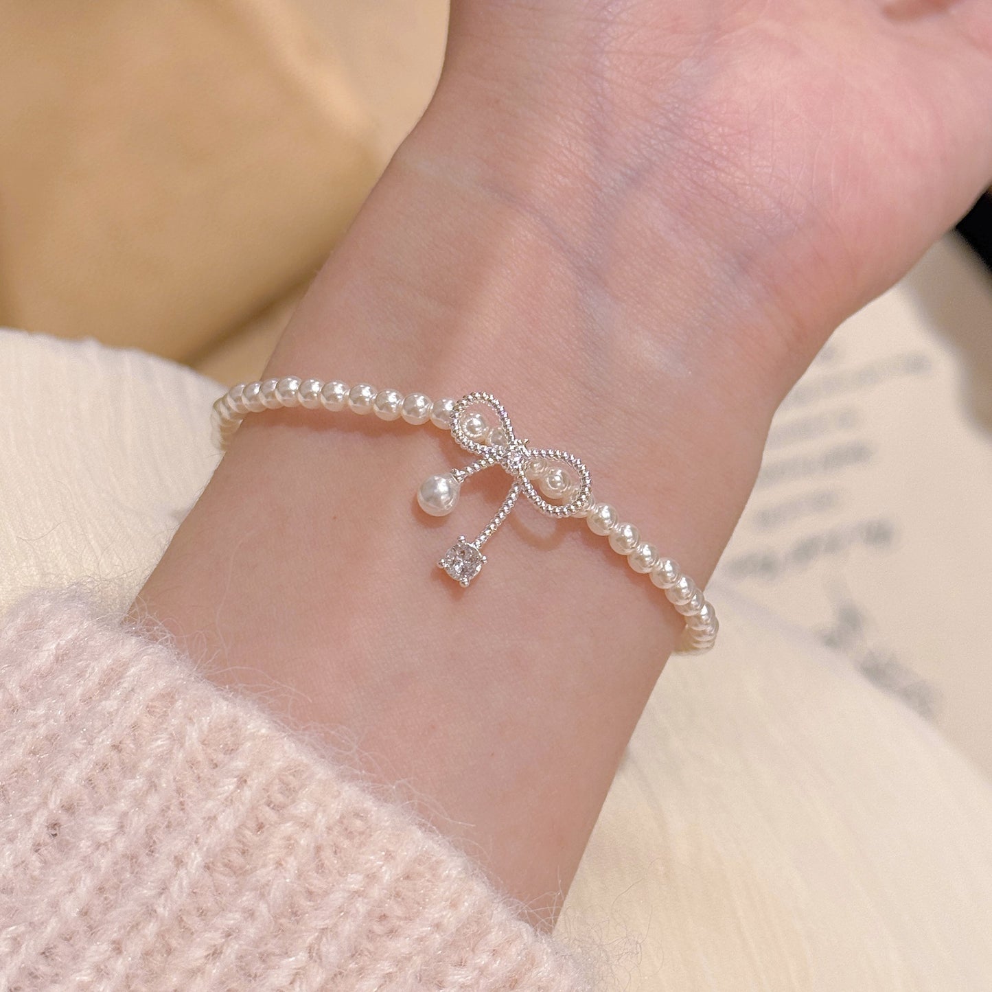 Bow Light Luxury High-grade Sweet Simple Style Pearl Refined Grace Bracelets