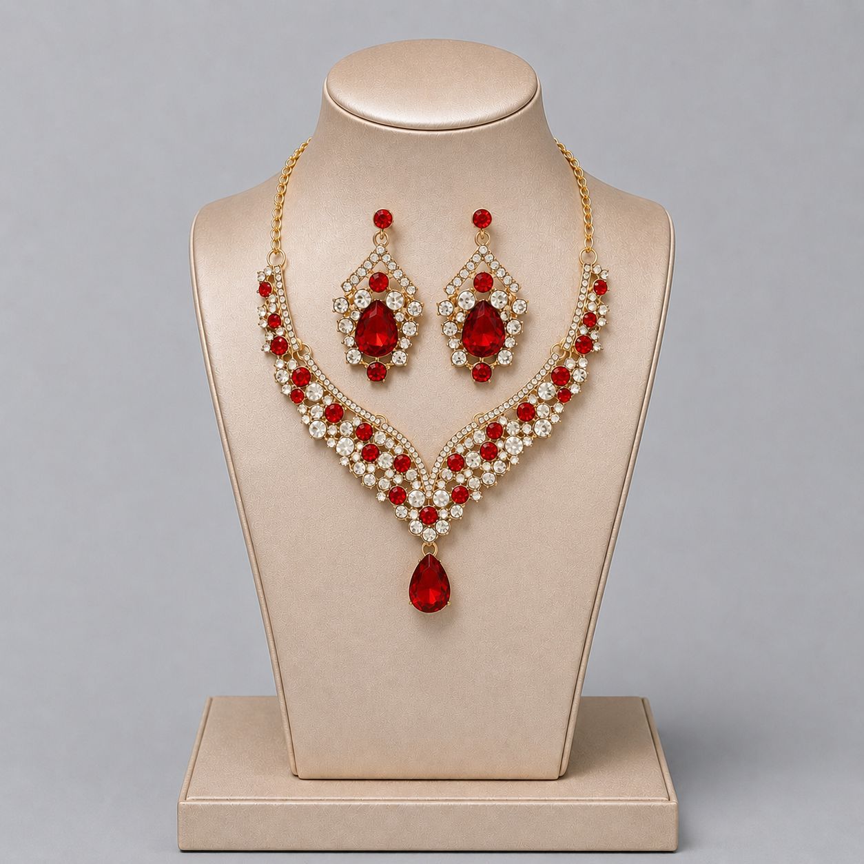 Alloy Rhinestone Light Luxury Dinner Dress Jewelry Set