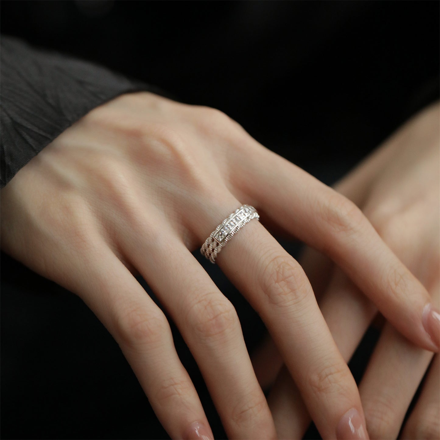 Cold Style Light Luxury White Zirconium Horizontal Lace Female Rings