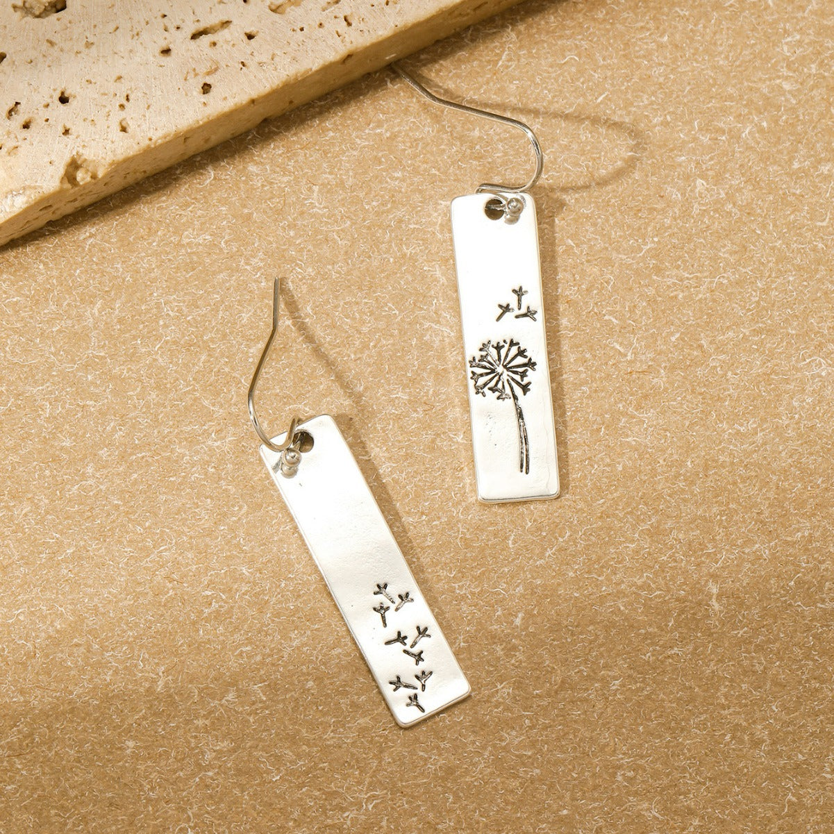 Women's Simple Retro Dandelion Personalized Fashion Long Earrings