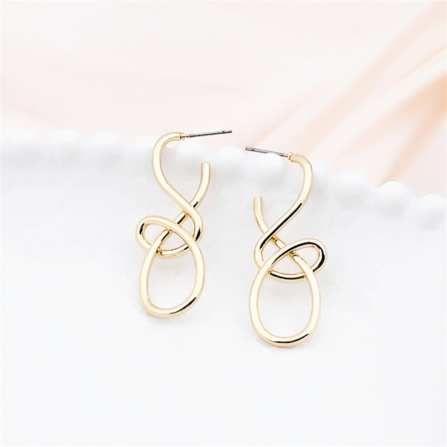 Women's Fashion Trend Metal Knotted Simple Personality Earrings