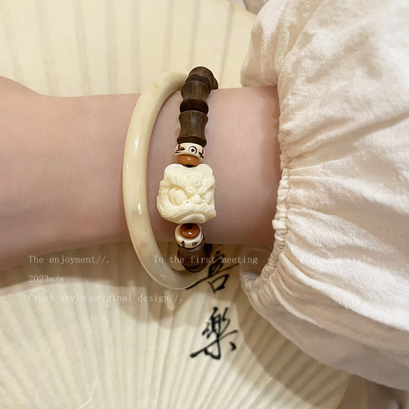 Green Sandalwood Female Design High Sense Jewelry Bracelets