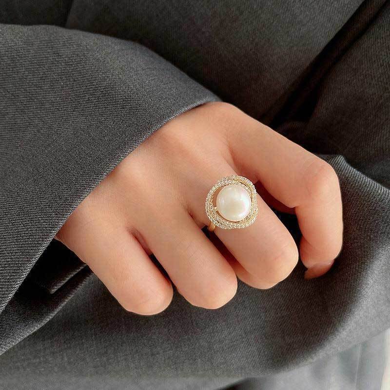 Women's Graceful And Fashionable Personalized Index Finger Rings