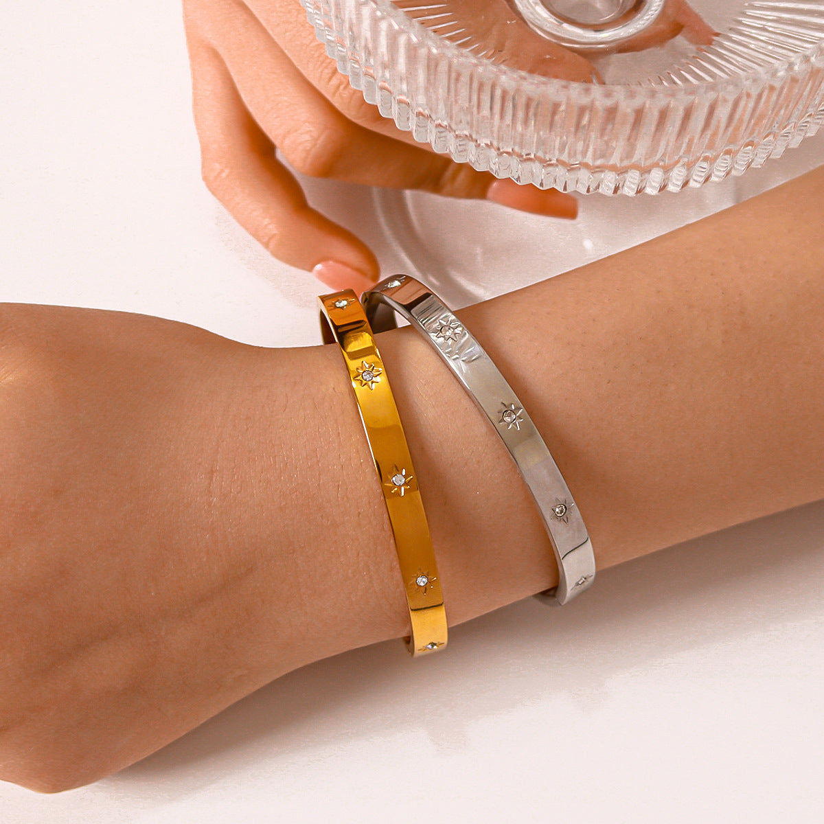Women's & Men's Awn Star Diamond Titanium Steel Gold Bracelet