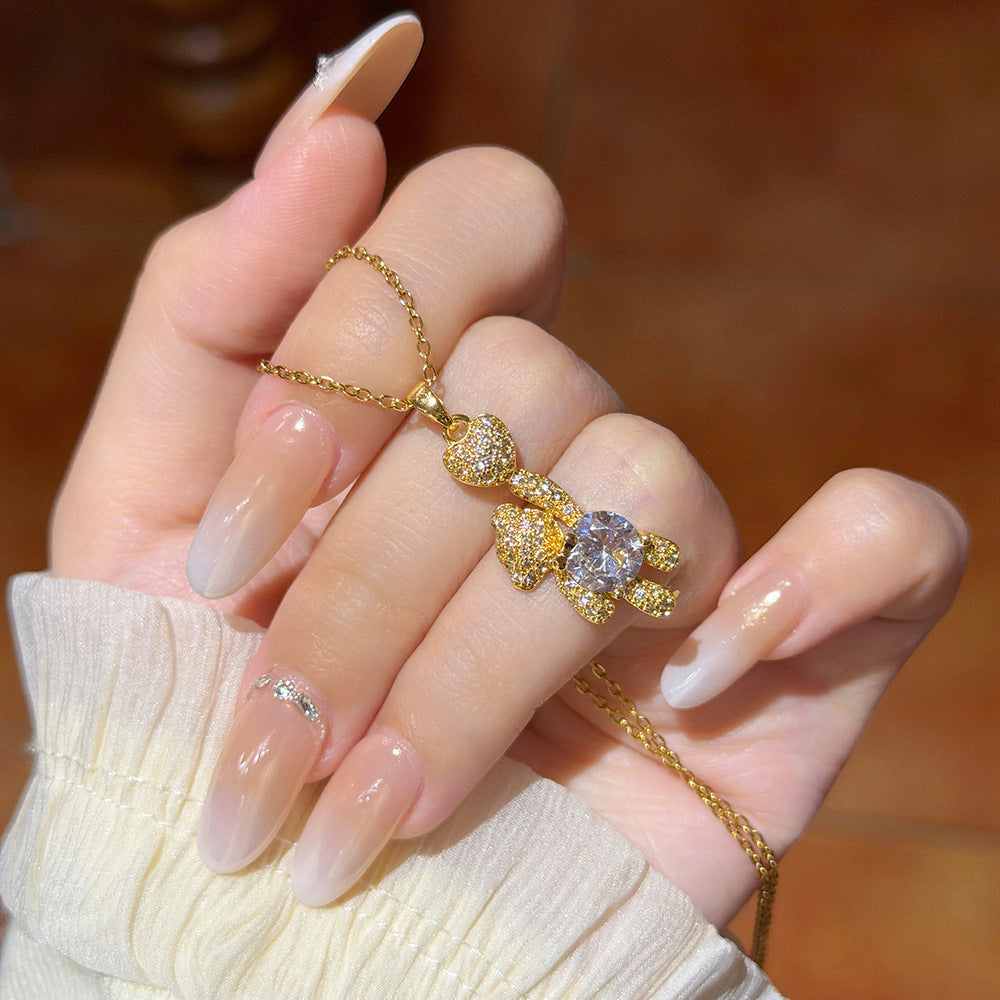 Female With Hearts Zircon Bear Light Luxury Pendants