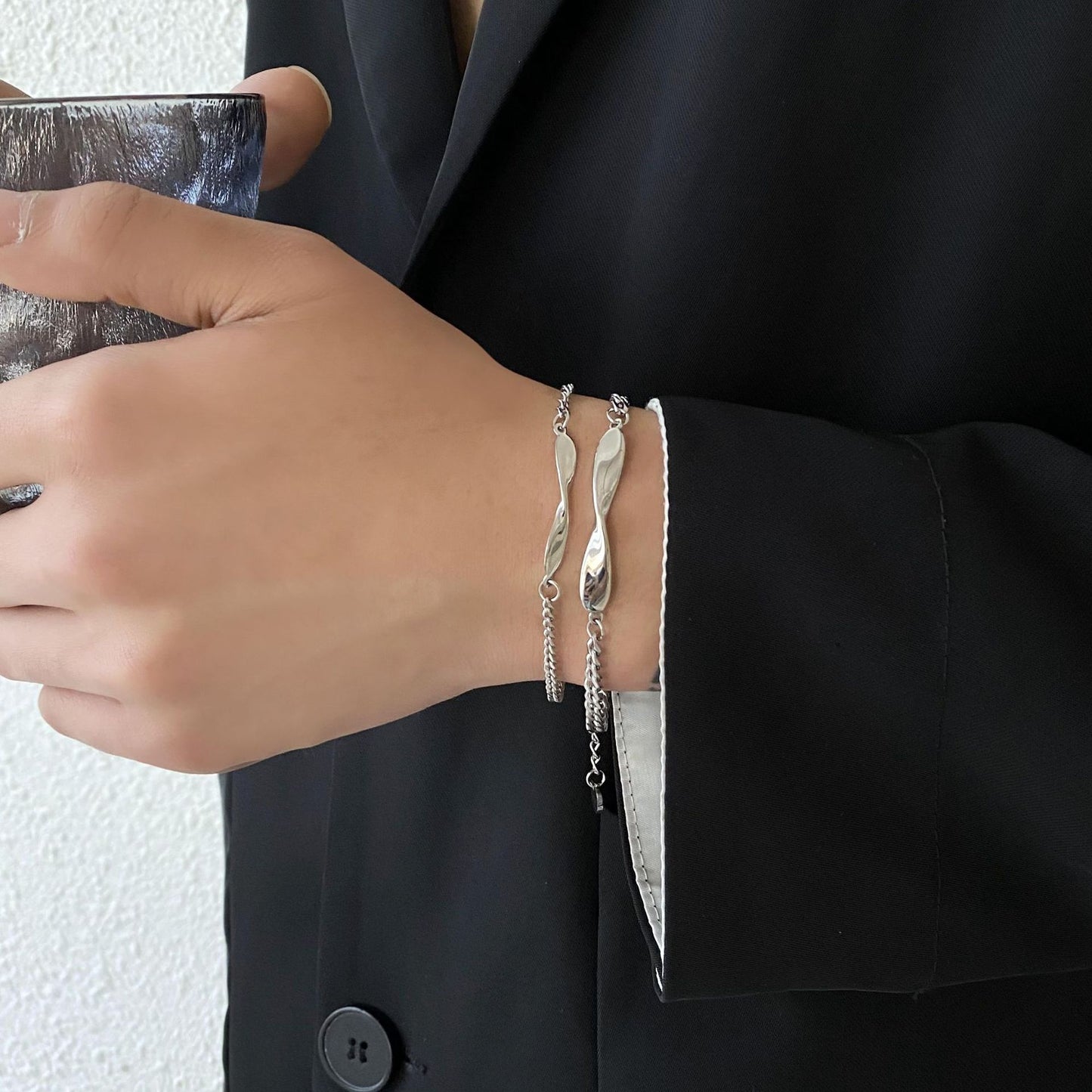 Erinnerungsgeschenk für Damen und Herren sowie gravierte Freundinnen und Mobius-Armbänder