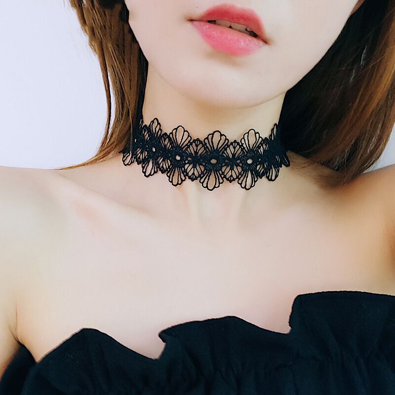 Wind Black Lace Female Temperament Sexy Necklaces