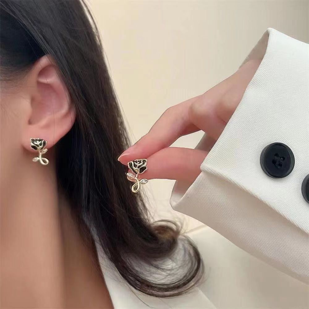 Women's Drop Oil Rose For Trendy Sweet Earrings