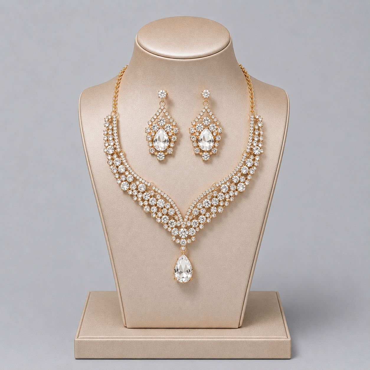 Alloy Rhinestone Light Luxury Dinner Dress Jewelry Set