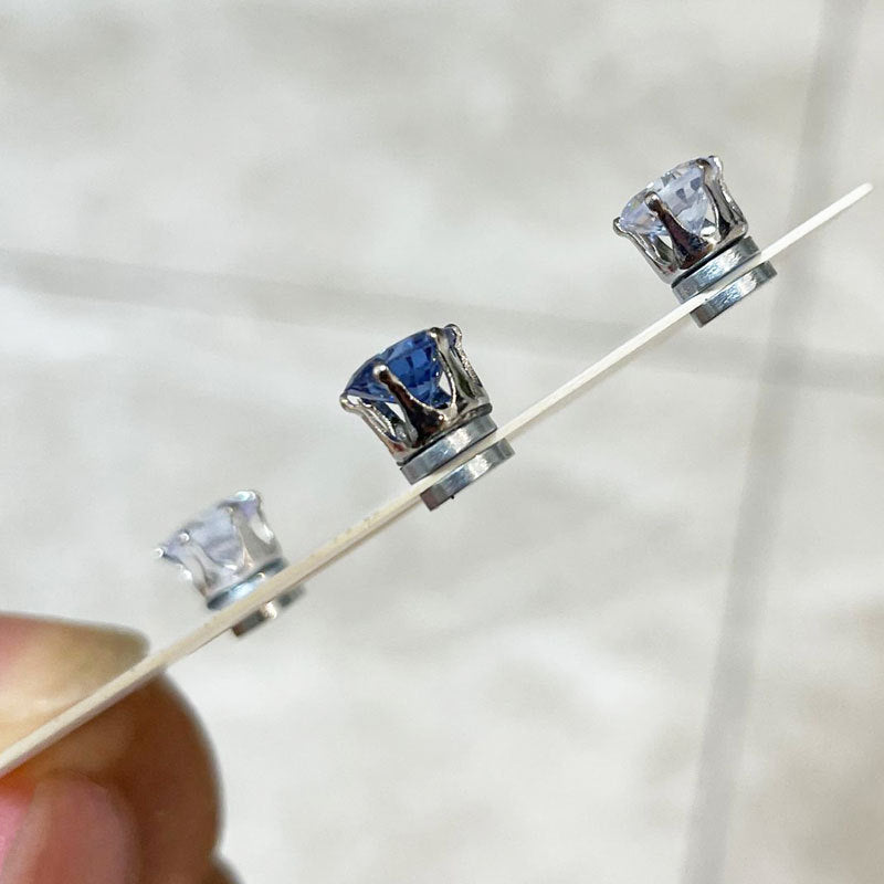 Super Flash Zircon Bone Nail Magnet Ear Clip