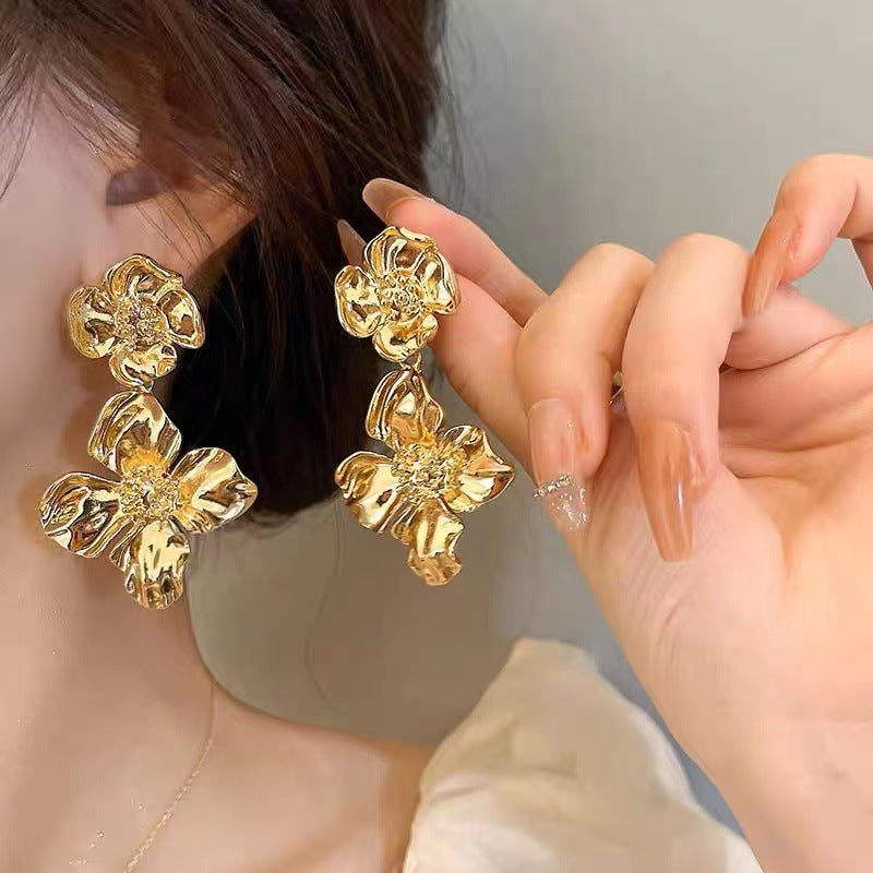 Metal Flower Cold Style Exaggerated Female Earrings