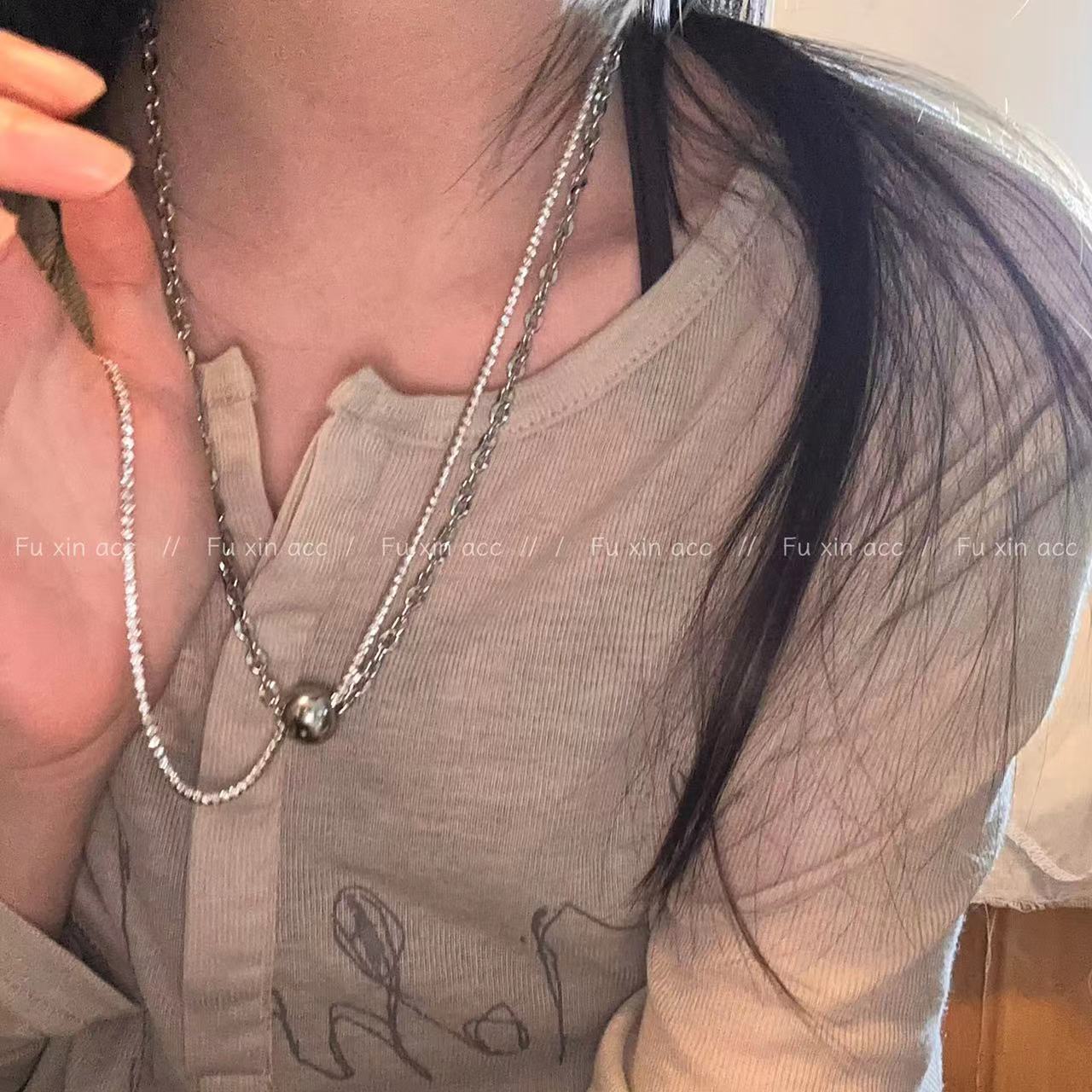 Light Luxury High-grade Ball Pendant Clavicle Necklaces