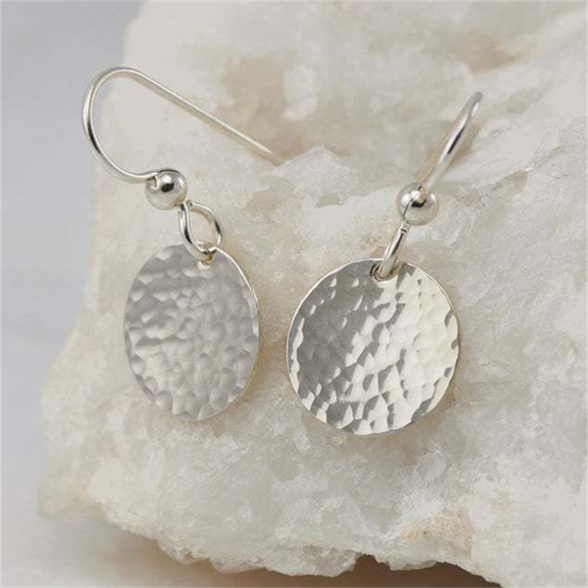 Women's Simple Metal Small Round Slice Temperament Earrings