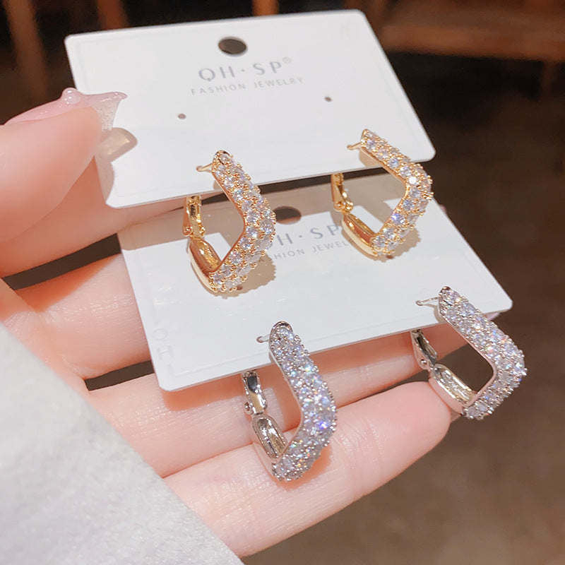 Women's Sweet Light Luxury Square Spring Fastener Ear Earrings