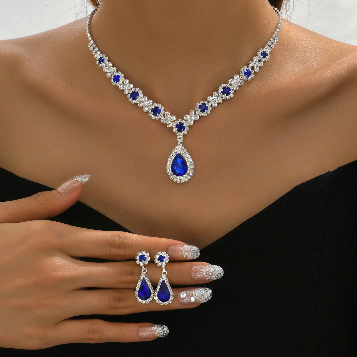 Women's Fashion High-grade Crystal Gem Water Drop Jewelry Set