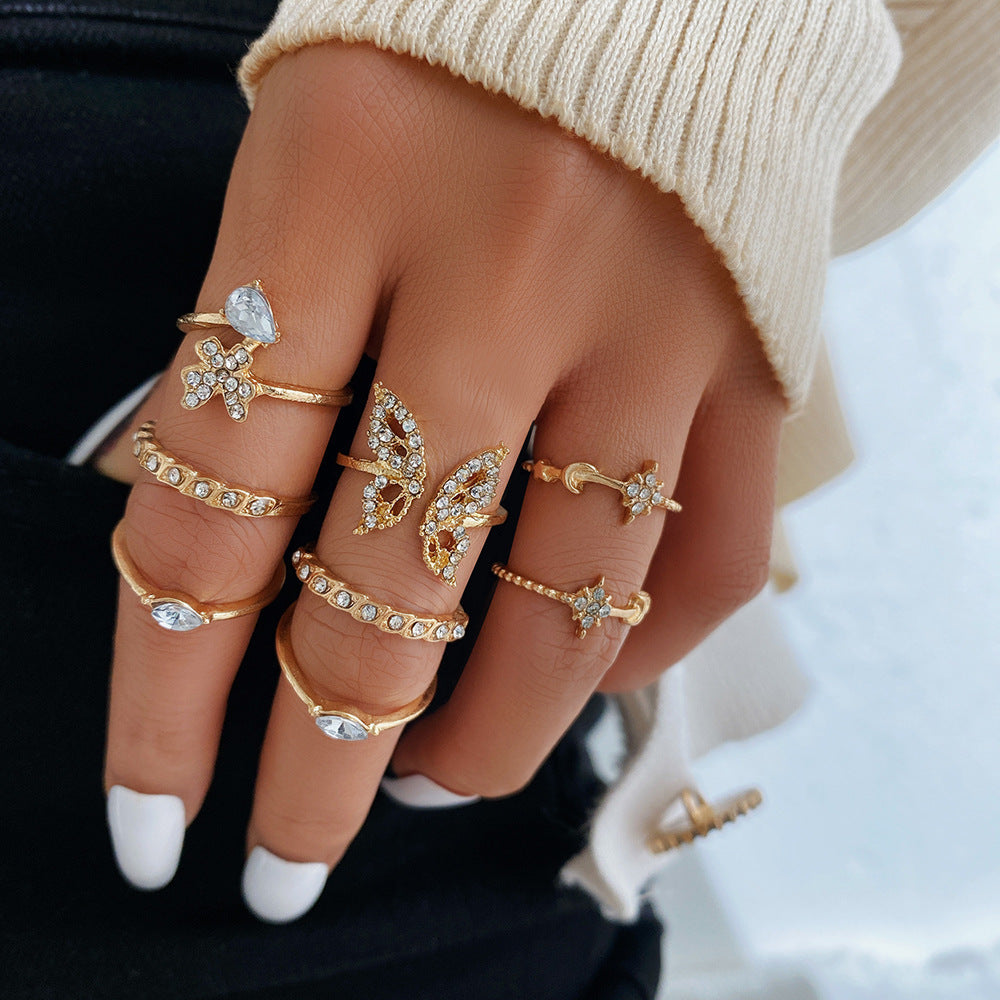 Clearance Vintage Creative Heart Hollow Butterfly Rings