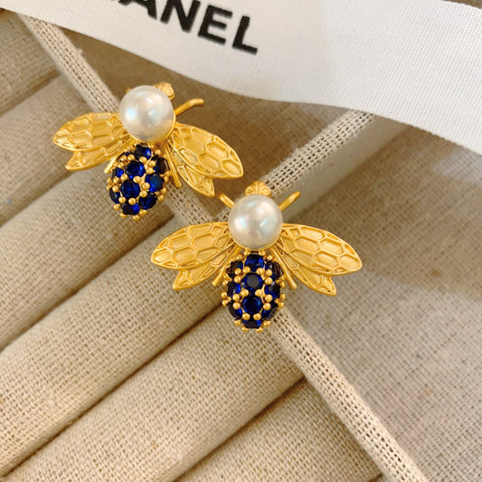 Boucles d'oreilles d'anniversaire uniques de conception de niche de style occidental