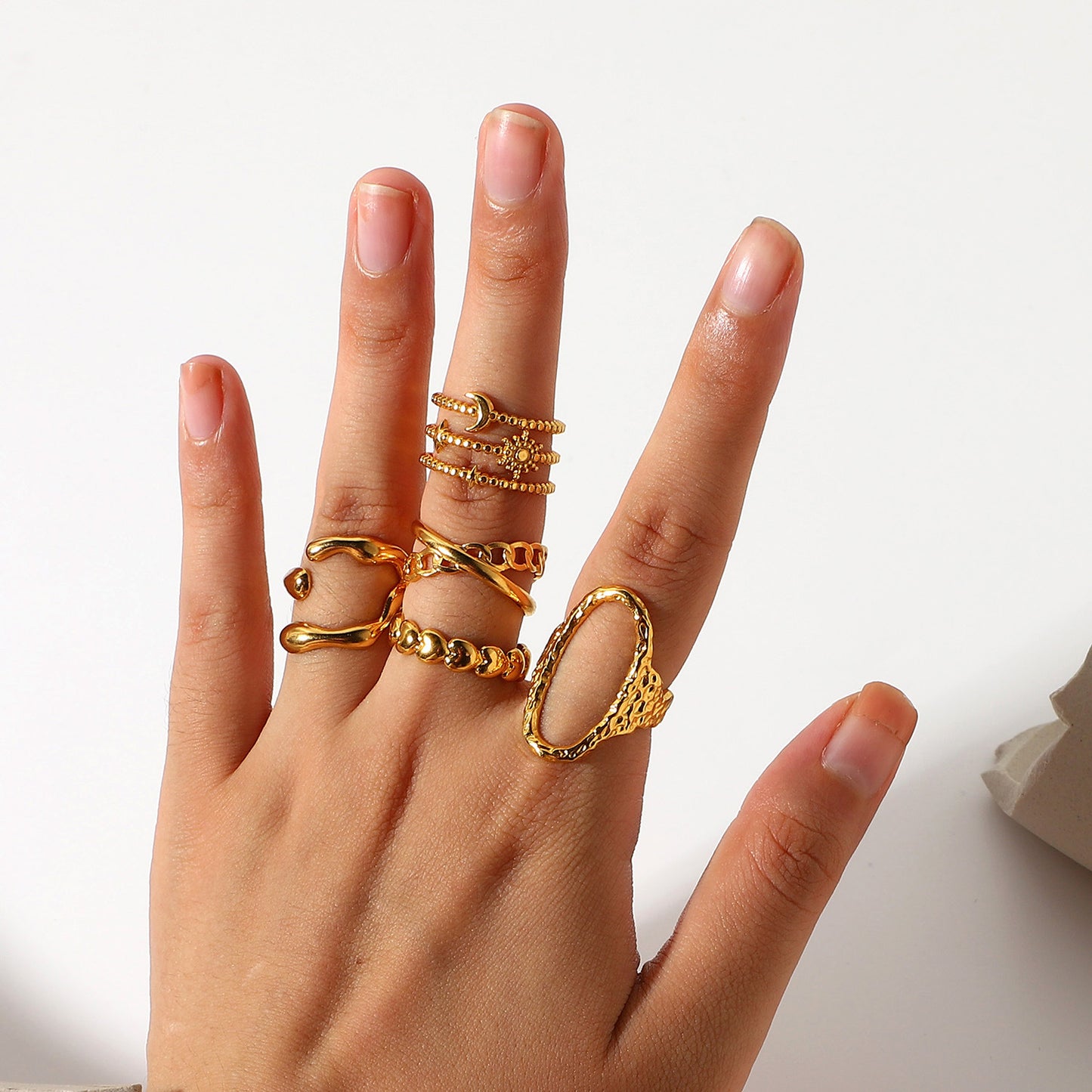 Women's Fashion Geometry Pattern Chain Cross Open Gold-plated Rings