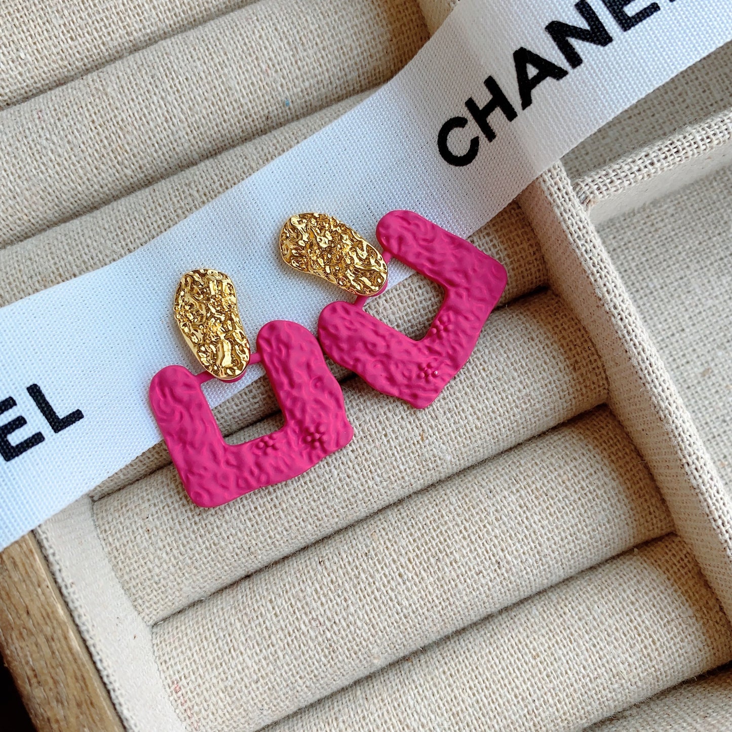 Fashion Square Contrast Female Personality Rose Red Ear Earrings