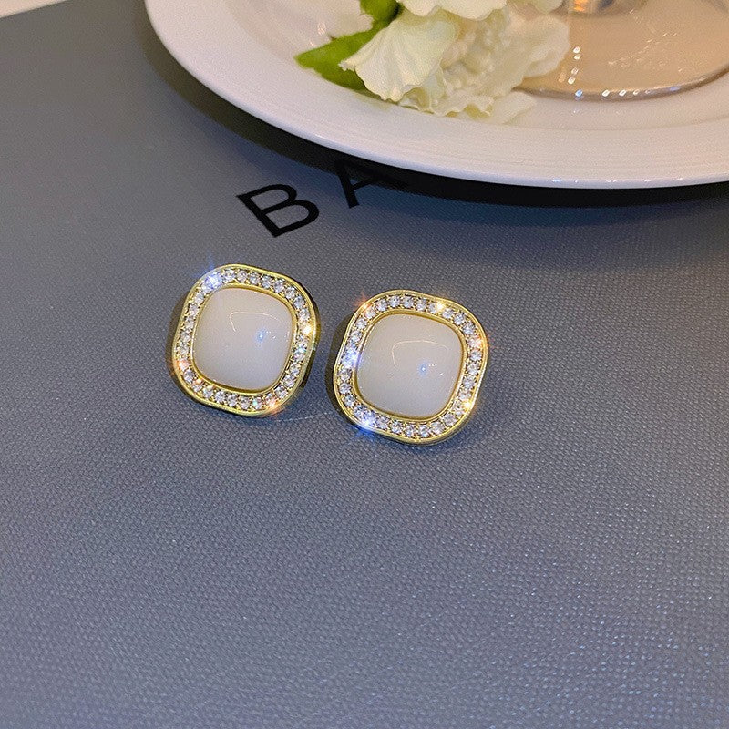 Avocado Green Geometric Rhinestone Temperamental Cold Style French Vintage Pearl Stud Earrings