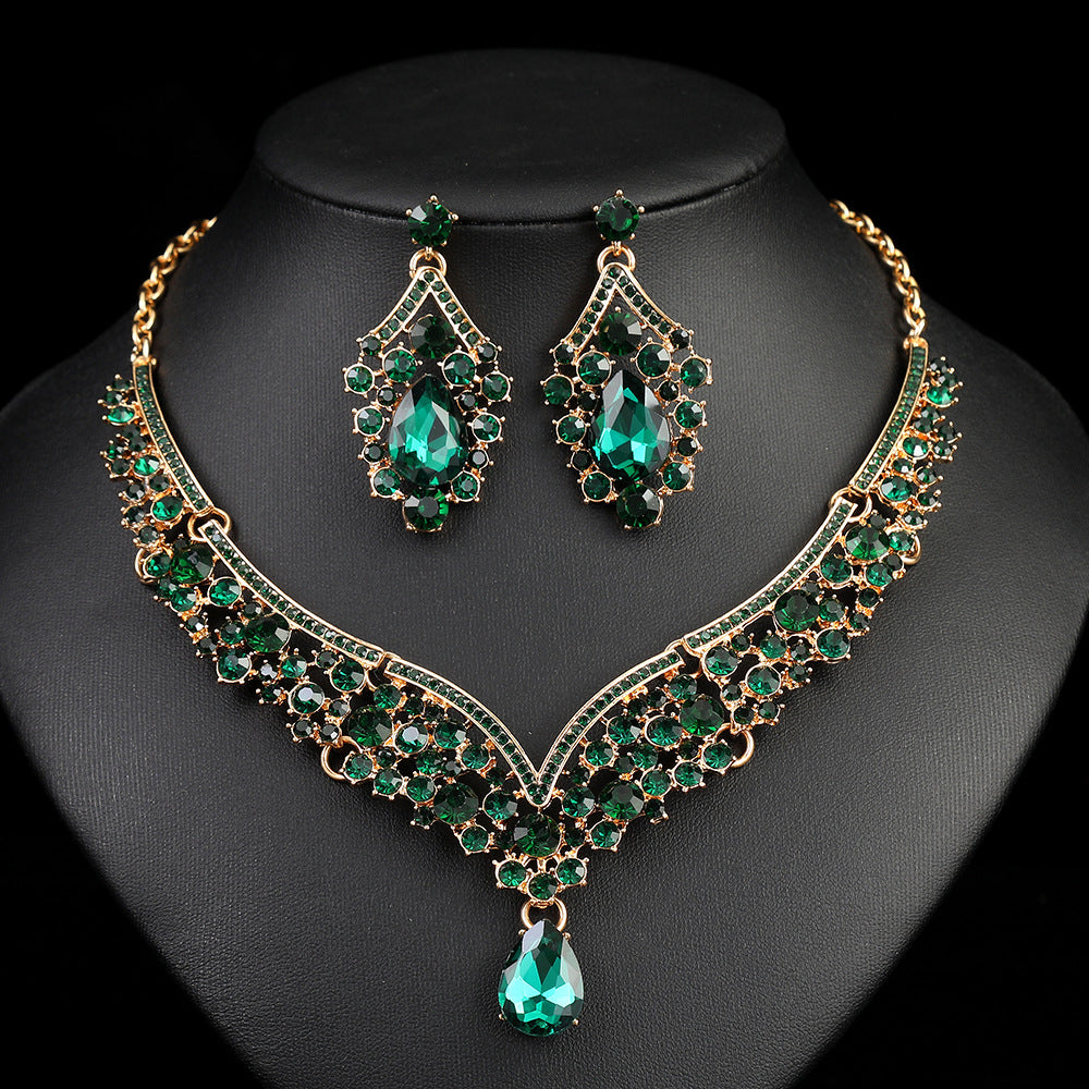 Vintage Exaggerated Luxury Crystal Banquet Formal Necklaces
