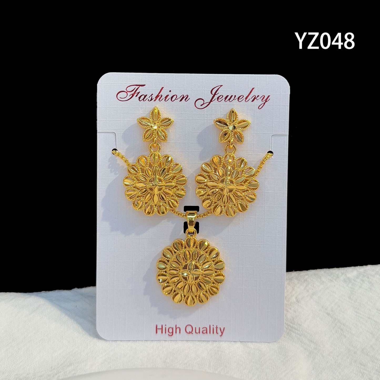 Love Heart Flowers Ear Medium Suit Pendants