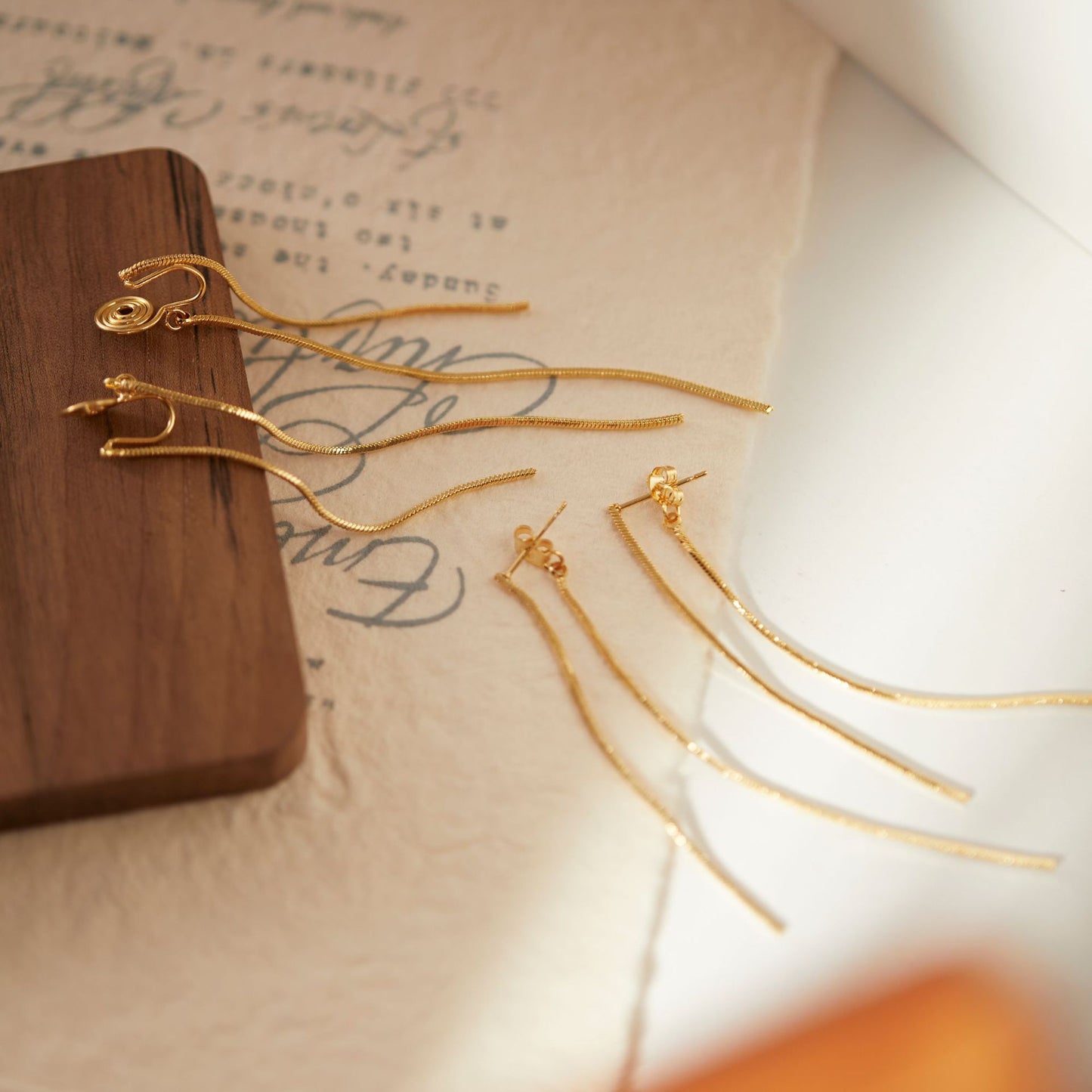 Women's Textured Tassel High-grade Simple Long Mosquito Rings