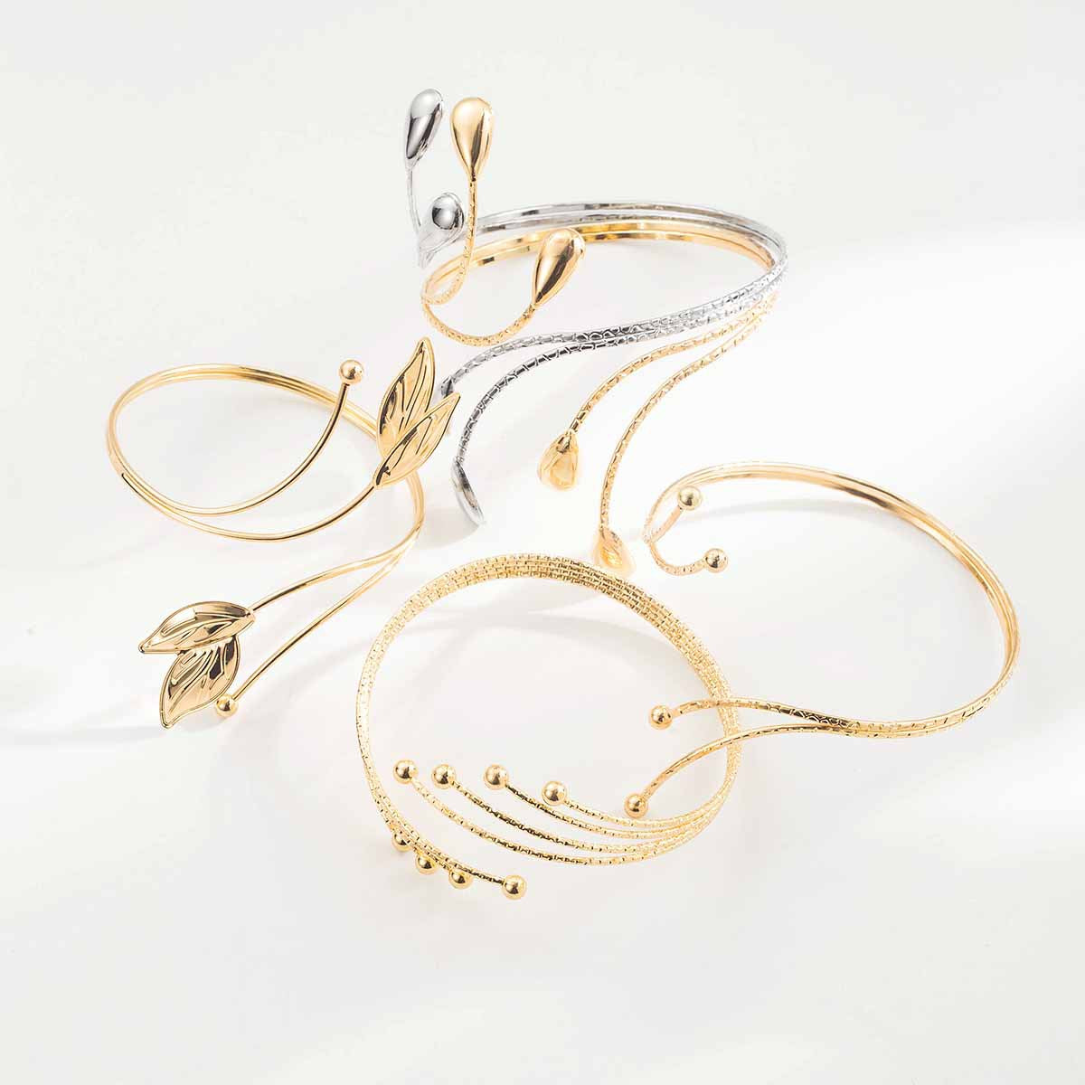 Water Drop Leaves Open Armband Exaggerated Personalized Line Metal Bracelet