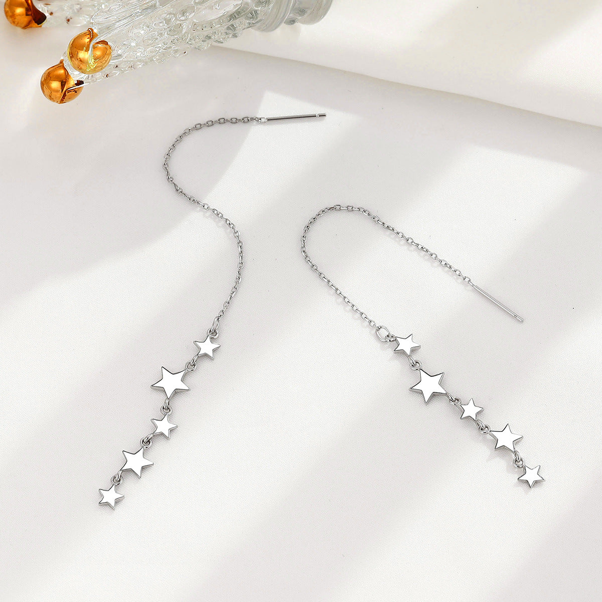 Boucles d'oreilles longues et capricieuses pour femmes, ornement de sens élevé, simples