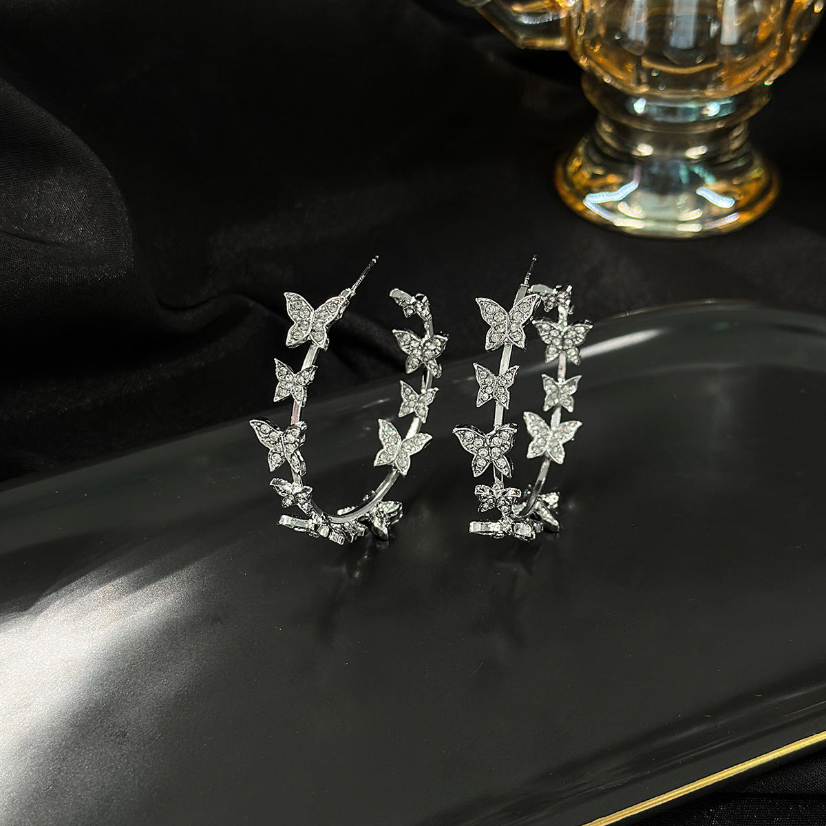 Style Diamond Butterfly Ear Light Luxury Earrings