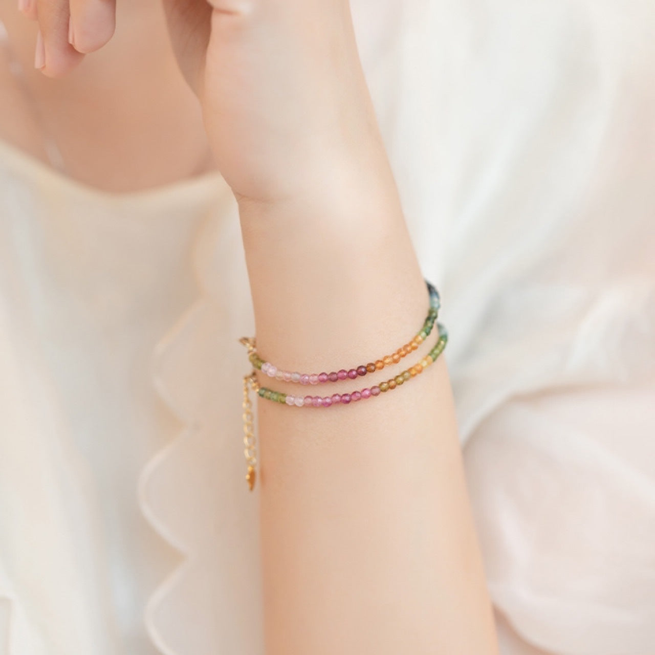 Très petite Tourmaline brésilienne pour femmes, Bracelets naturels exquis et beaux