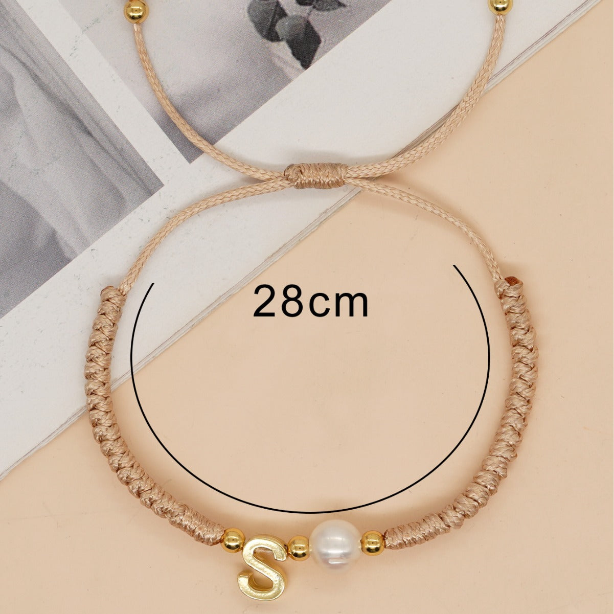 Bracelets en perles naturelles avec lettres anglaises en métal pour femmes