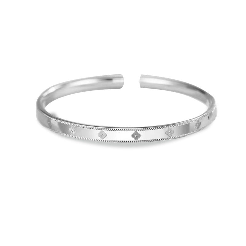 Kaleidoscope Clover Closed Sier-plated Female Stylish Bracelets
