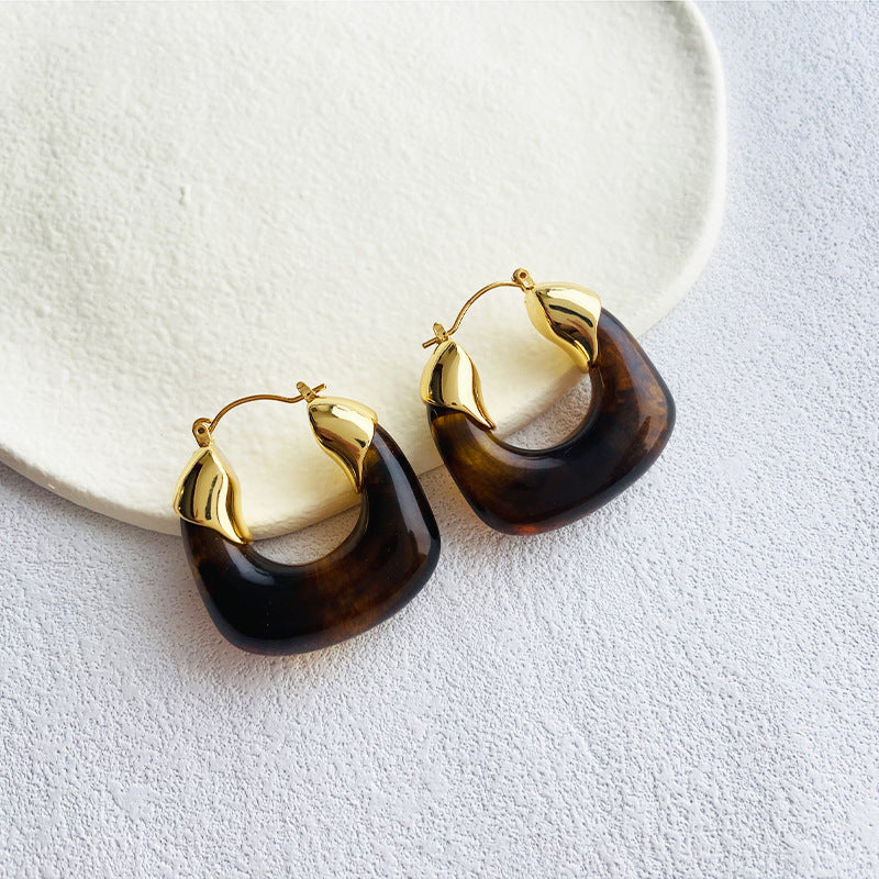 Women's Niche High-grade U-shaped Hawksbill Color Resin Earrings