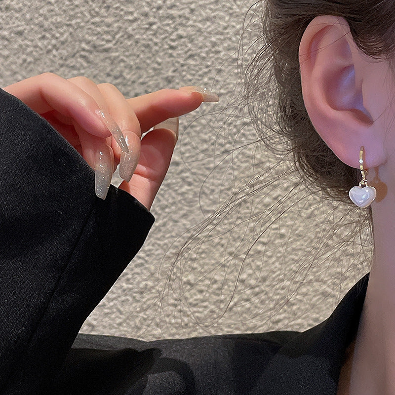 Women's Retro Trendy Pearl High Sense Graceful Ear Clip Style Niche Earrings
