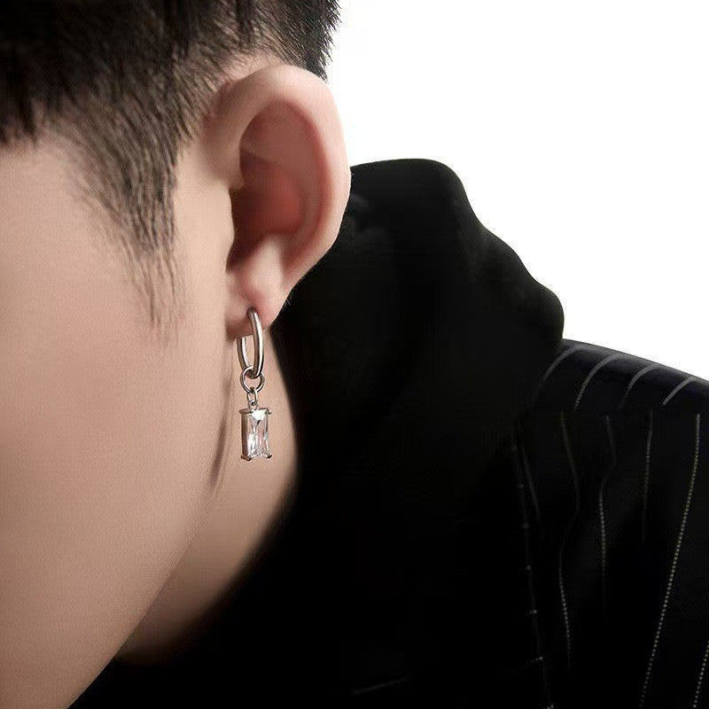 Women's & Men's Cold Wind Special Interest Light Luxury Senior Personalized Ear Buckle