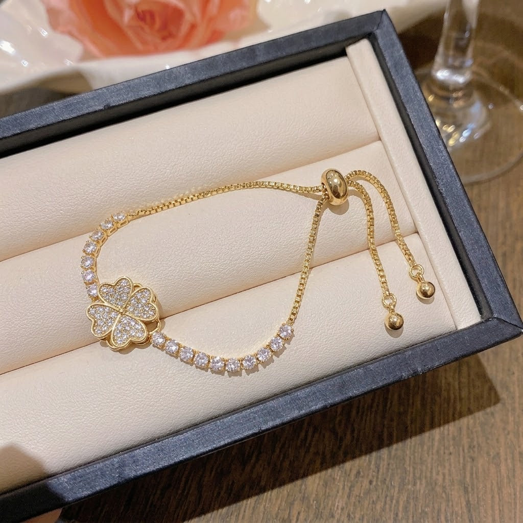 Rotating Degree Rotation Heart-shaped Zircon Clavicle Rings