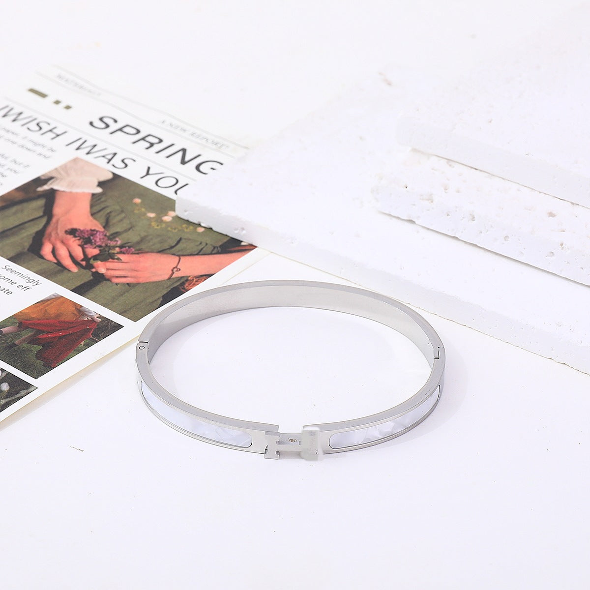 Graceful Stainless Steel Female Fashion Chain Bracelets