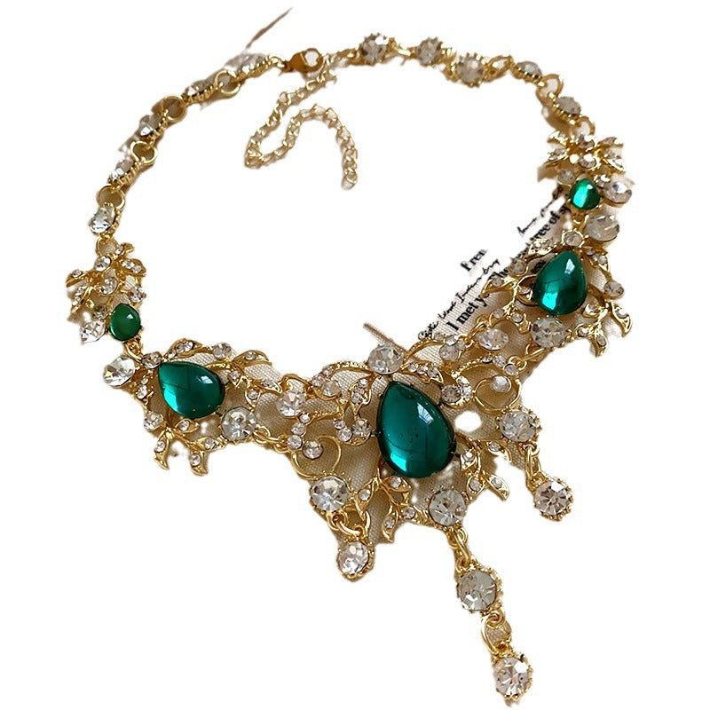 Exaggerated Diamond Leaf Drop Trendy Court Style Temperament Clavicle Necklace