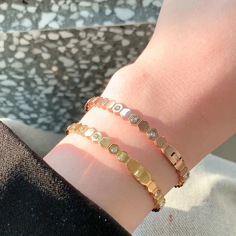 Women's Honeycomb Titanium Steel High Sense Simple Light Luxury Bracelet