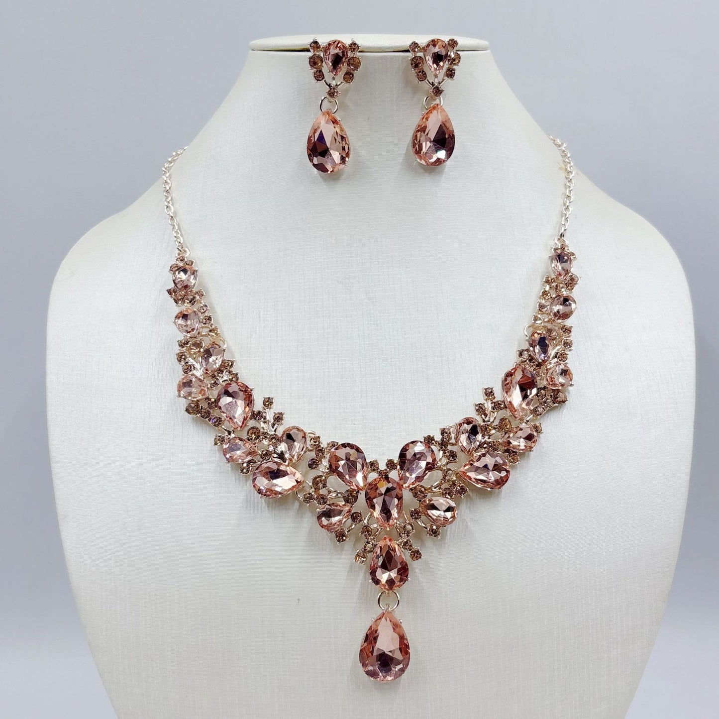 Water Drop Super Bridal Banquet Three-piece Zircon Gem Short Jewelry Set