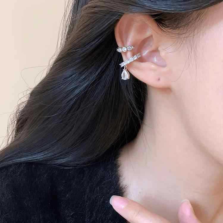 Personalized High-grade Diamond Water Drop Exquisite Niche Asymmetric Light Luxury Ear Clip