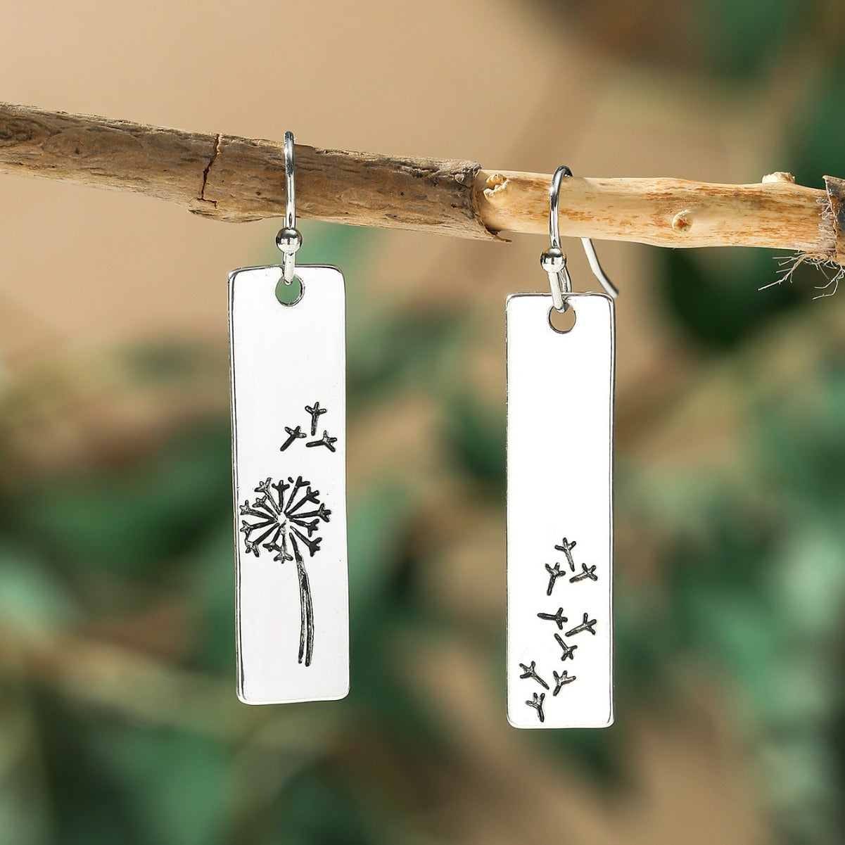 Women's Simple Retro Dandelion Personalized Fashion Long Earrings