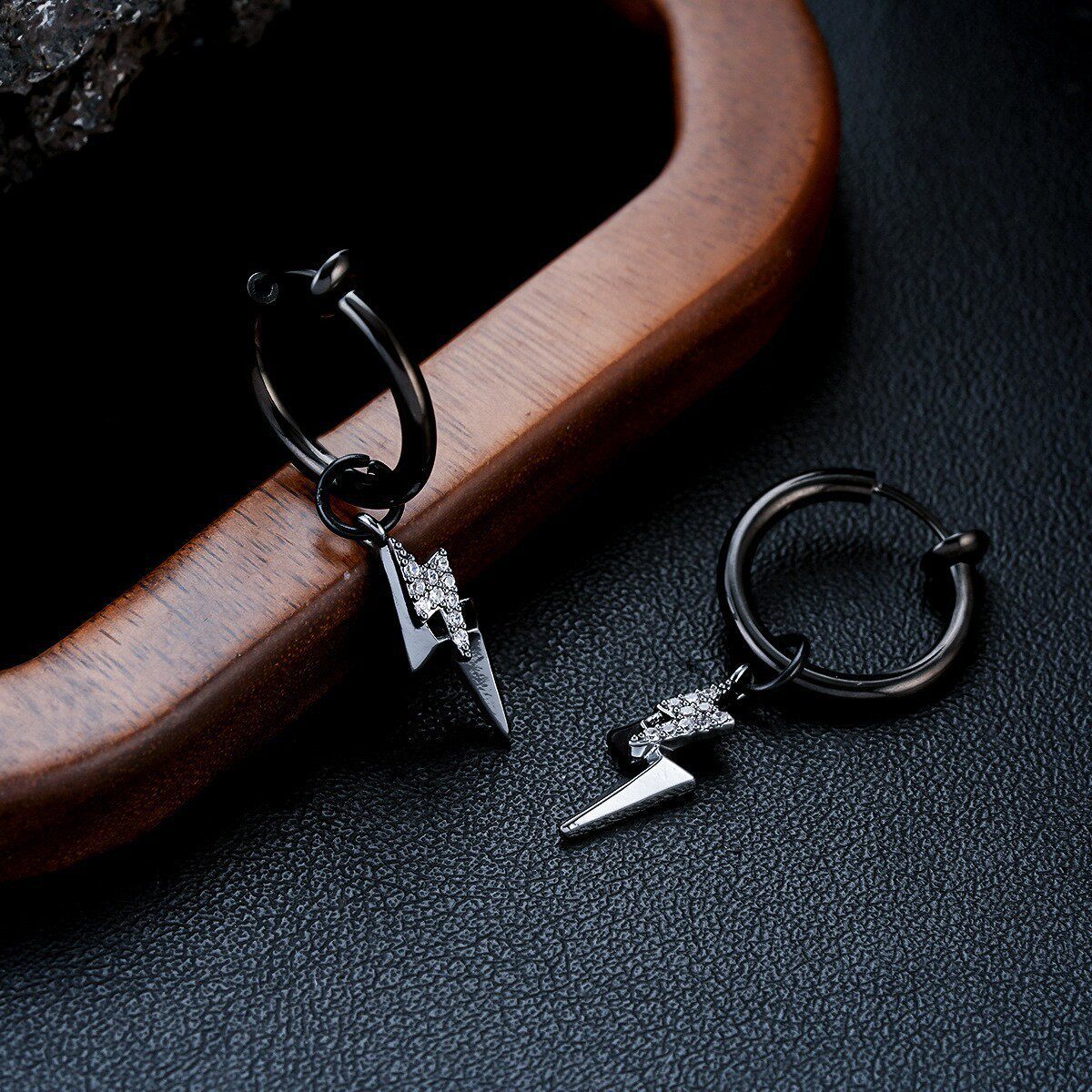 Men's Earless Light Luxury Fashion Female Niche Ear Clip