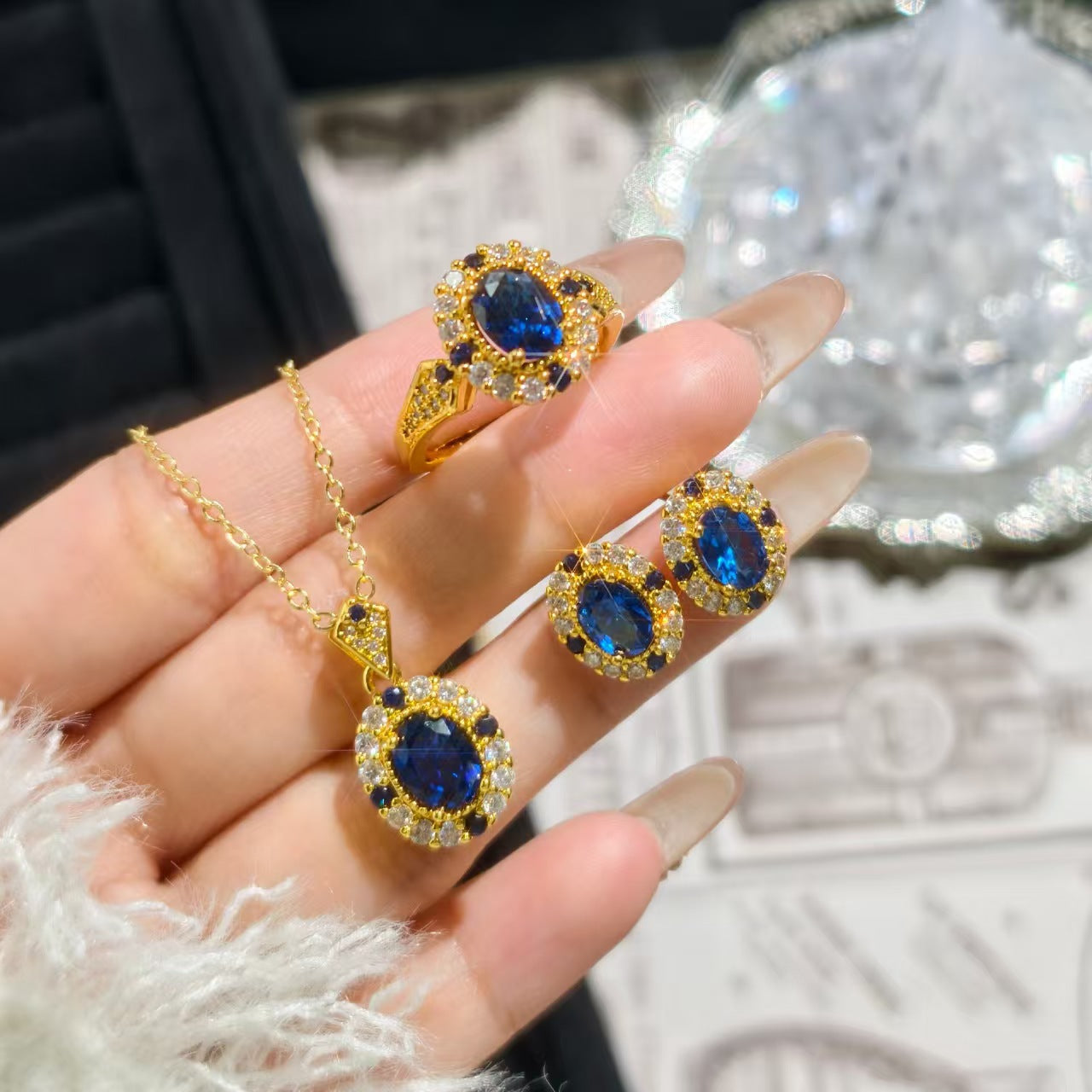 Interest Light Luxury Chinese Style Blue Pointed Crystal Jewelry Set