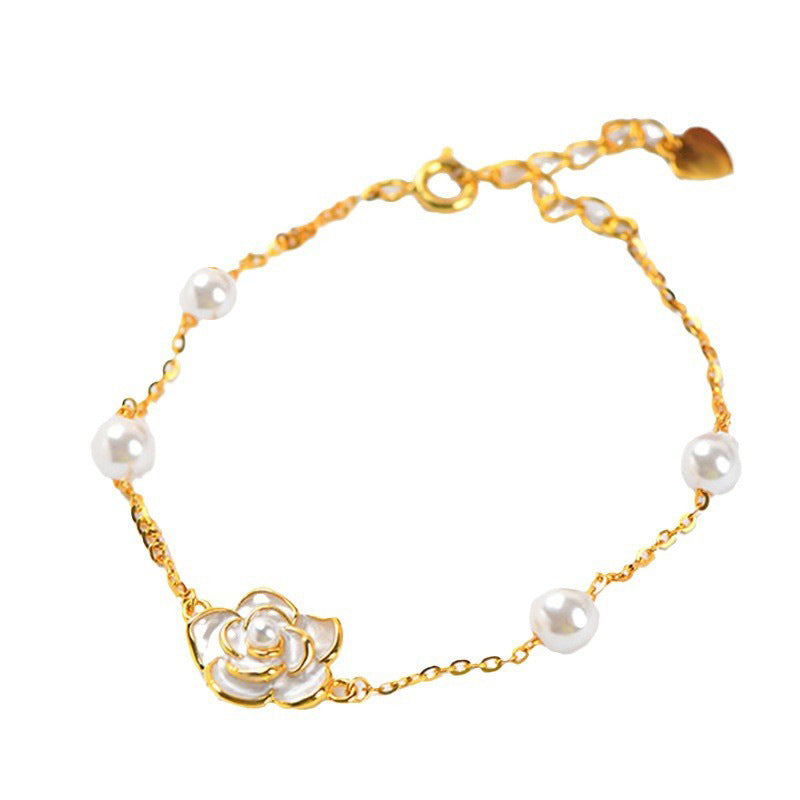 Women's Camellia Pearl French Vintage Style Temperamental Bracelets